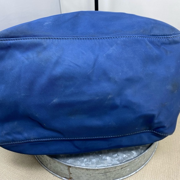 DOONEY & BOURKE NAVY NYLON BUCKLE CLOSURE SATCHEL/TOTE - Picture 15 of 16